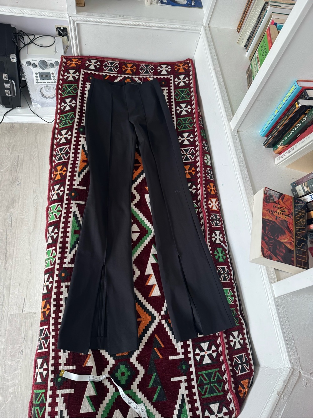 Alice + Olivia Black Flared Front-Seam Zip Hem Pants